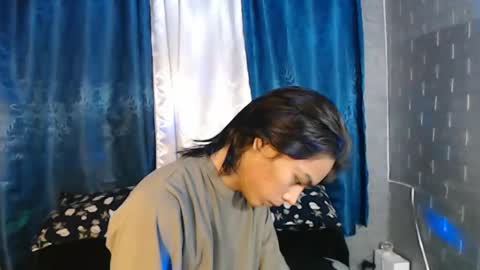 lalakinghugecock_2 online show from 12-17-24, 02:11