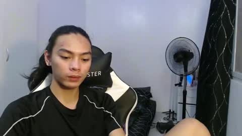lalakinghugecock_2 online show from 10-12-25, 10:03