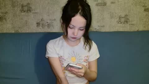 Snapshot of lalallalalaaa chatting on 12-19-25, 04:25 lalallalalaaa online show from 12-19-25, 04:25