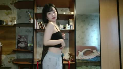 Snapshot of lalallalalaaa chatting on 07-10-26, 01:14 lalallalalaaa online show from 07-10-26, 01:14