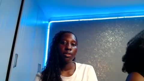 Snapshot of lalisa_manobal chatting on 07-16-26, 08:59 Lalisa online show from 07-16-26, 08:59