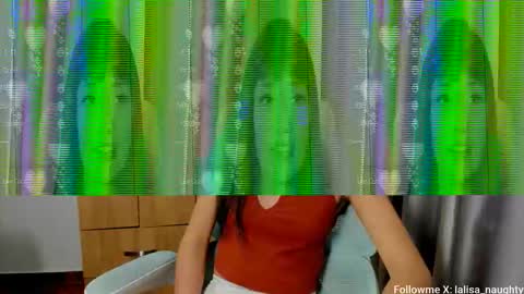 Snapshot of lalisa_manoban chatting on 10-24-25, 04:25 Lisa online show from 10-24-25, 04:25