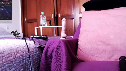 Snapshot of lalolaonly chatting on 07-16-26, 06:03 Lola online show from 07-16-26, 06:03