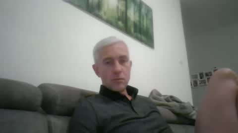 Snapshot of lambiants chatting on 11-03-25, 08:43 lambiants online show from 11-03-25, 08:43