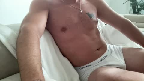 lampardinho91 online show from 07-08-26, 12:53