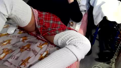 Snapshot of lamu21 chatting on 12-05-24, 01:58 LAMU21 online show from 12-05-24, 01:58