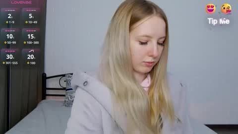 Liana online show from 02-03-26, 07:46