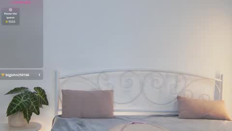 Liana online show from 03-16-26, 09:08