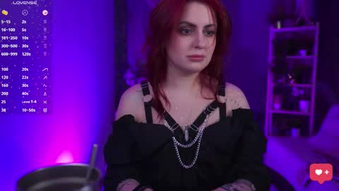 just call me Lana  and her security online show from 02-25-26, 12:04