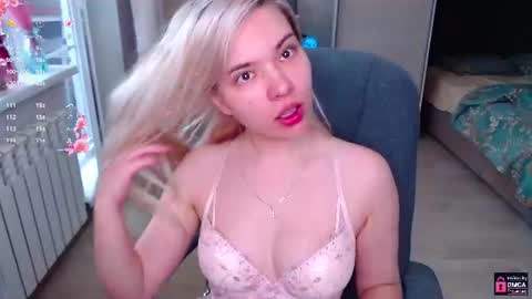 Snapshot of lana__nova chatting on 07-11-26, 07:11 Lana online show from 07-11-26, 07:11