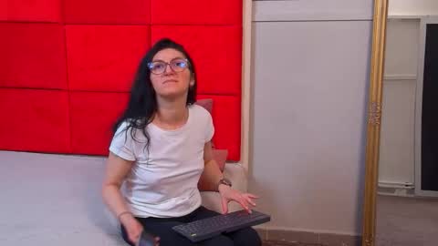 Snapshot of lana_banner chatting on 04-26-26, 04:21 LanaBanner online show from 04-26-26, 04:21