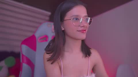 Snapshot of lana_dreams_ chatting on 02-03-26, 02:53 Lana online show from 02-03-26, 02:53