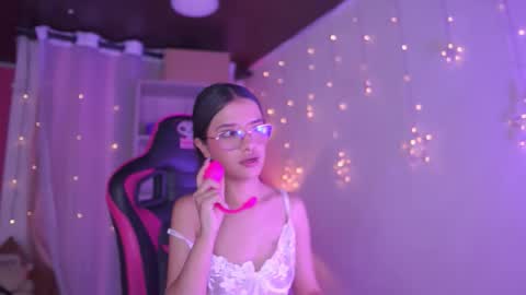 Snapshot of lana_dreams_ chatting on 03-06-26, 01:35 Lana online show from 03-06-26, 01:35