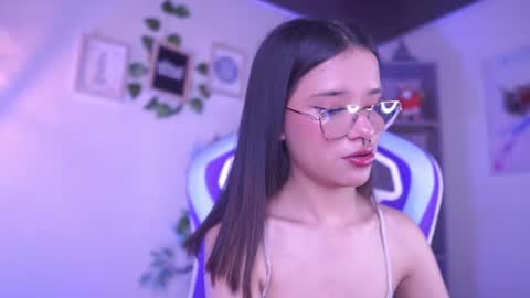 Snapshot of lana_dreams_ chatting on 03-14-26, 01:23 Lana online show from 03-14-26, 01:23