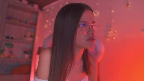 Snapshot of lana_dreams_ chatting on 06-02-26, 12:12 Lana online show from 06-02-26, 12:12