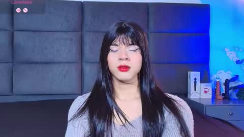 valentino moon online show from 03-23-26, 10:58