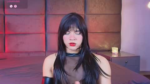 valentino moon online show from 05-17-26, 01:36