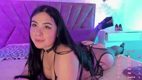 Snapshot of lana_queen13 chatting on 05-17-26, 12:08 Angel IG online show from 05-17-26, 12:08