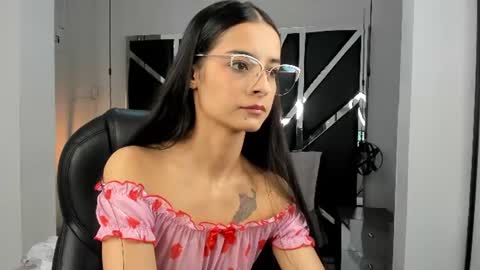Snapshot of lana_rhoaades chatting on 06-12-26, 11:42 lana_rhoaades online show from 06-12-26, 11:42