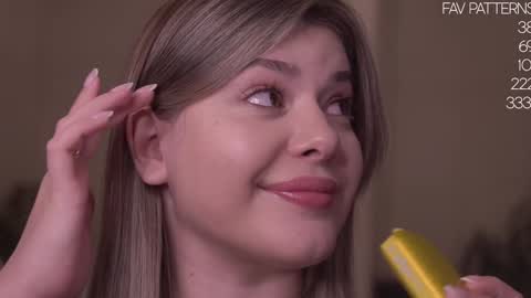 Snapshot of lana_rosy chatting on 12-19-24, 06:56 Alana online show from 12-19-24, 06:56