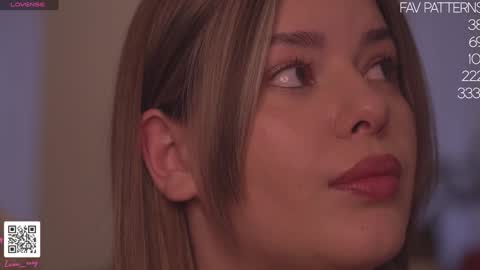 Snapshot of lana_rosy chatting on 01-18-25, 07:07 Alana online show from 01-18-25, 07:07