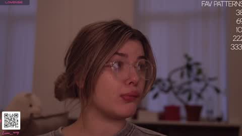 Snapshot of lana_rosy chatting on 01-19-25, 07:15 Alana online show from 01-19-25, 07:15