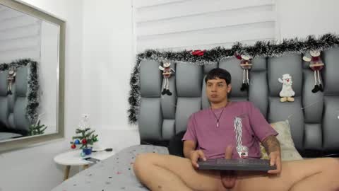 Snapshot of lana_steve chatting on 12-06-24, 08:51 Lana and Steve online show from 12-06-24, 08:51