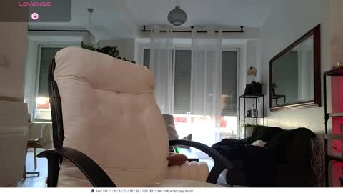 Snapshot of lana_the_virus chatting on 01-06-26, 01:26 Lana The Virus online show from 01-06-26, 01:26