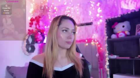 Lana online show from 02-01-26, 05:17