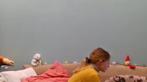 Snapshot of lanaangeldream chatting on 02-20-26, 09:37 Lana online show from 02-20-26, 09:37