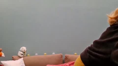 Snapshot of lanaangeldream chatting on 04-01-26, 05:08 Lana online show from 04-01-26, 05:08