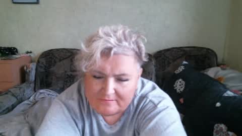 lanacat555 online show from 11-30-25, 09:57