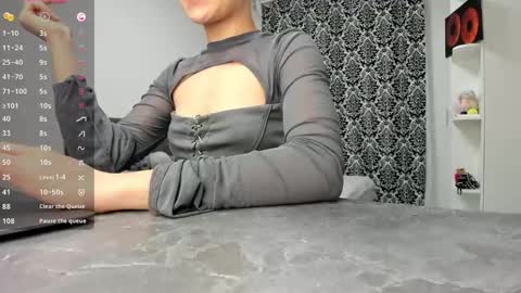 Lana online show from 01-02-25, 01:40