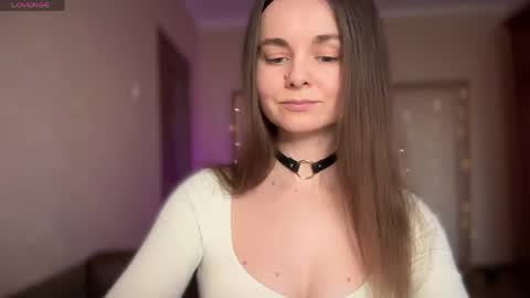 Snapshot of lanaloulou chatting on 04-21-26, 12:44 Lana online show from 04-21-26, 12:44