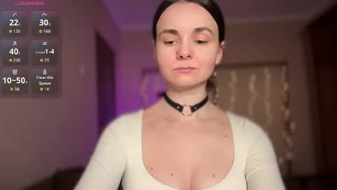Snapshot of lanaloulou chatting on 05-11-26, 09:12 Lana online show from 05-11-26, 09:12