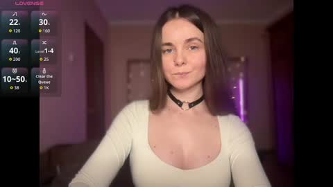 Snapshot of lanaloulou chatting on 06-30-26, 06:42 Lana online show from 06-30-26, 06:42