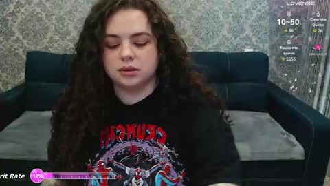 LanaRoub online show from 05-09-26, 03:23