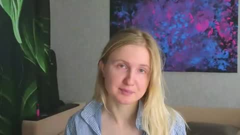 LanaviSmith online show from 01-16-26, 06:28