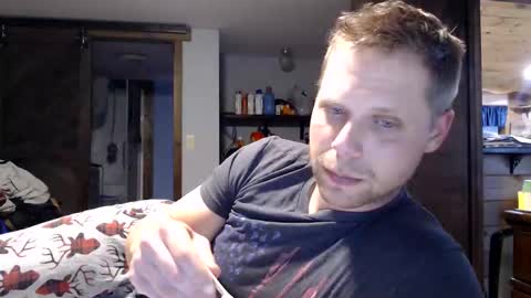Snapshot of lancehardin chatting on 05-11-26, 12:05 Lance online show from 05-11-26, 12:05