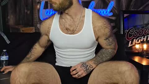 Snapshot of lancehardwood222 chatting on 03-10-25, 12:29 LANCE online show from 03-10-25, 12:29