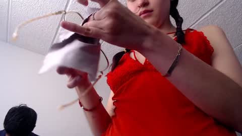 Snapshot of lancelot0808 chatting on 01-12-25, 06:59 your love online show from 01-12-25, 06:59