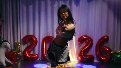 lankwaifong_cindy online show from 02-03-26, 05:38