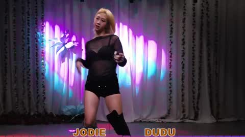 lankwaifong_cindy online show from 04-30-26, 02:51