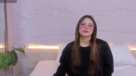 Lanna online show from 02-10-26, 11:47