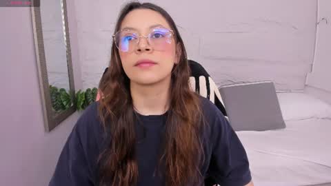 Snapshot of lanna_18_ chatting on 07-15-26, 11:59 Lanna online show from 07-15-26, 11:59