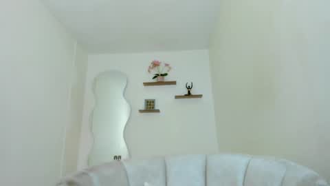 Leana online show from 07-03-26, 04:52