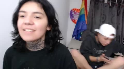 LANNIE   online show from 01-05-25, 04:04