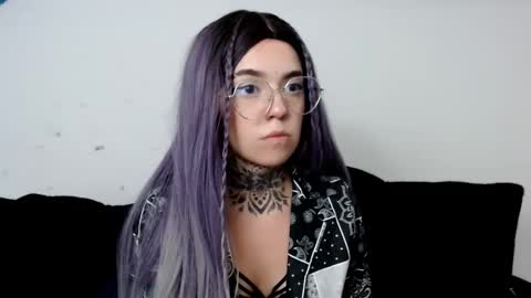 LANNIE   online show from 01-20-25, 01:18