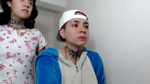 LANNIE   online show from 03-06-25, 03:02