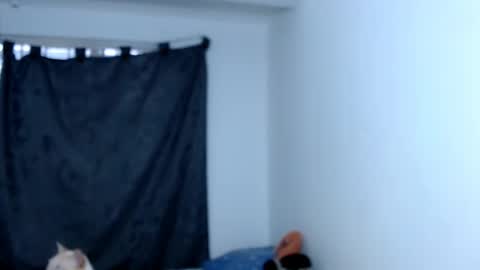 LANNIE   online show from 03-10-25, 10:55